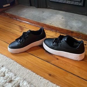 Nike a1 platform sneakers. 8.5